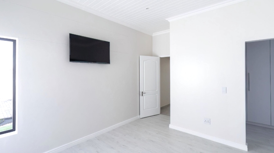 3 Bedroom Property for Sale in Atlantic Sands Private Estate Western Cape